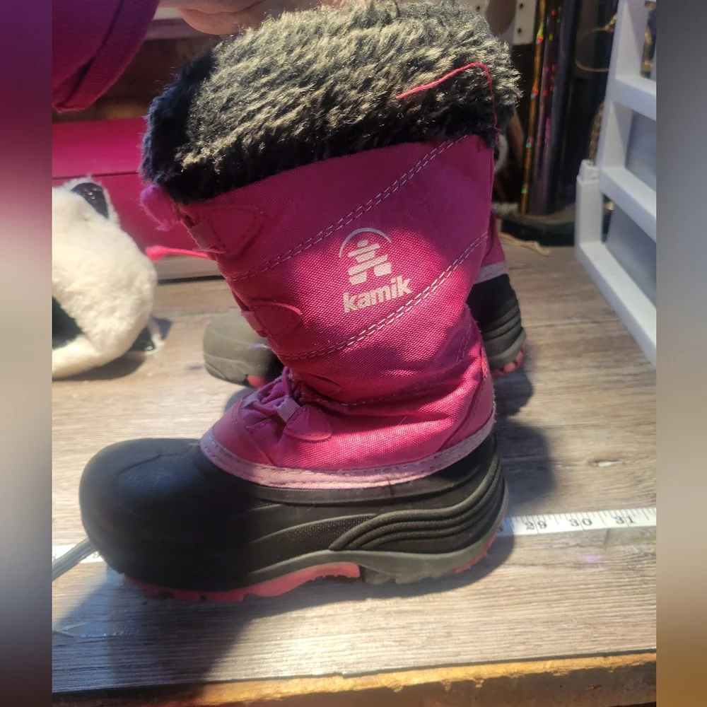 Kamik Youth Kids Pink Snow‎ Boots Faux Fur Trim Size 1